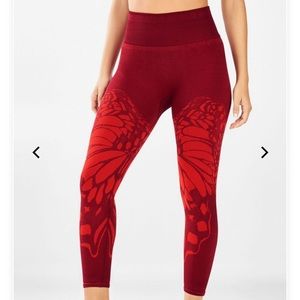 Fabletics Seamless 🦋 Thick Leggings - NWT sz. L